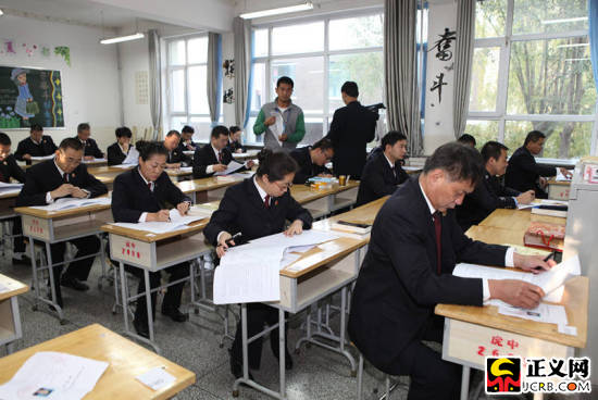 曲靖青海举行入额遴选考试 729名人员参考